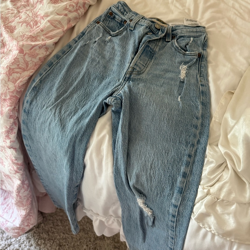 Levi's Blue Boyfriend Jeans Distressed Vintage